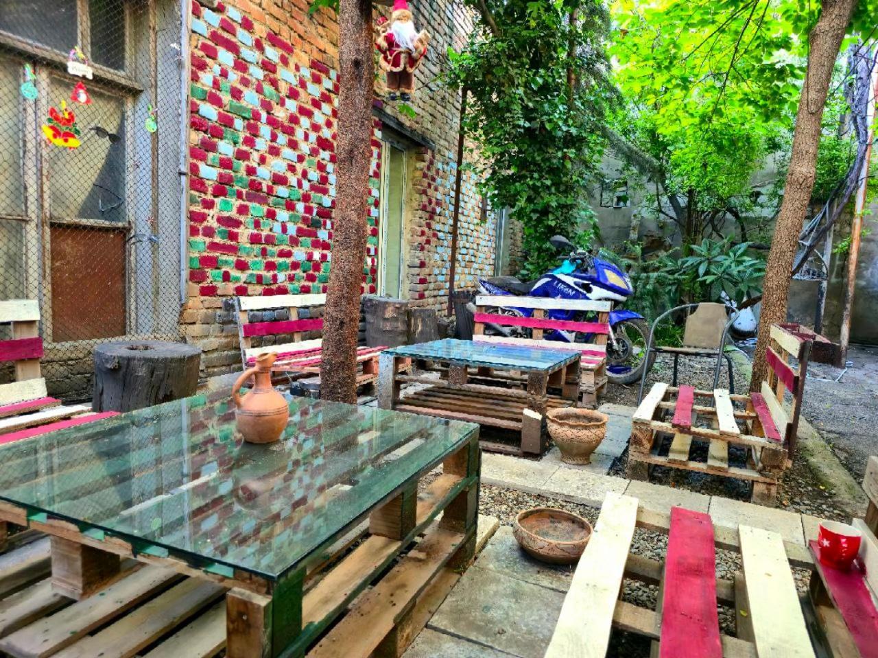 Colors Hostel Tbilisi Luaran gambar