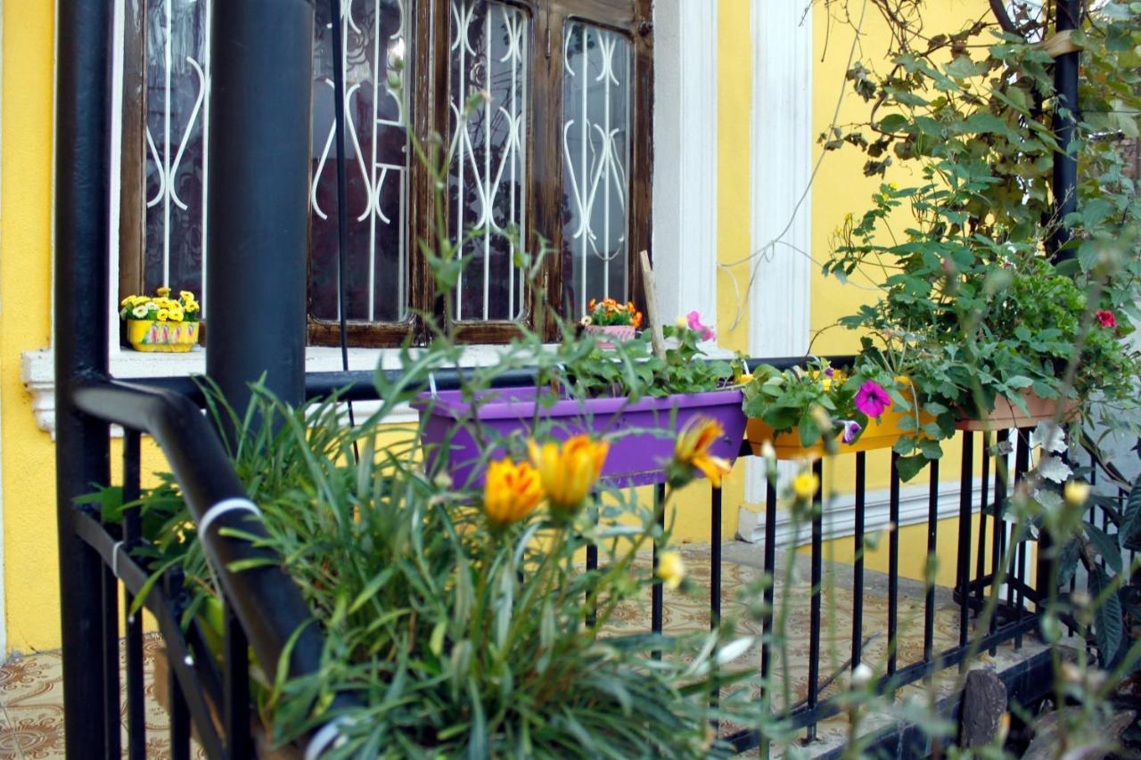 Colors Hostel Tbilisi Luaran gambar