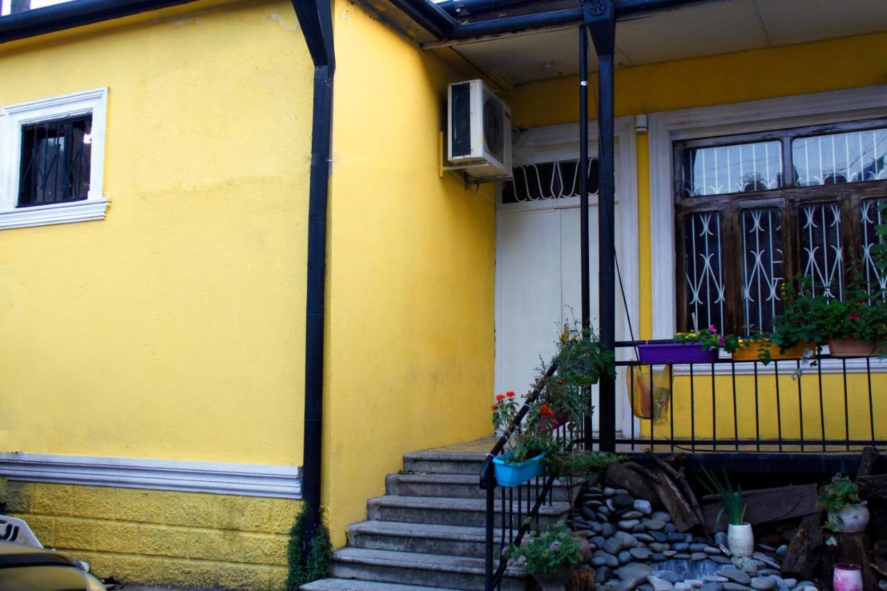 Colors Hostel Tbilisi Luaran gambar